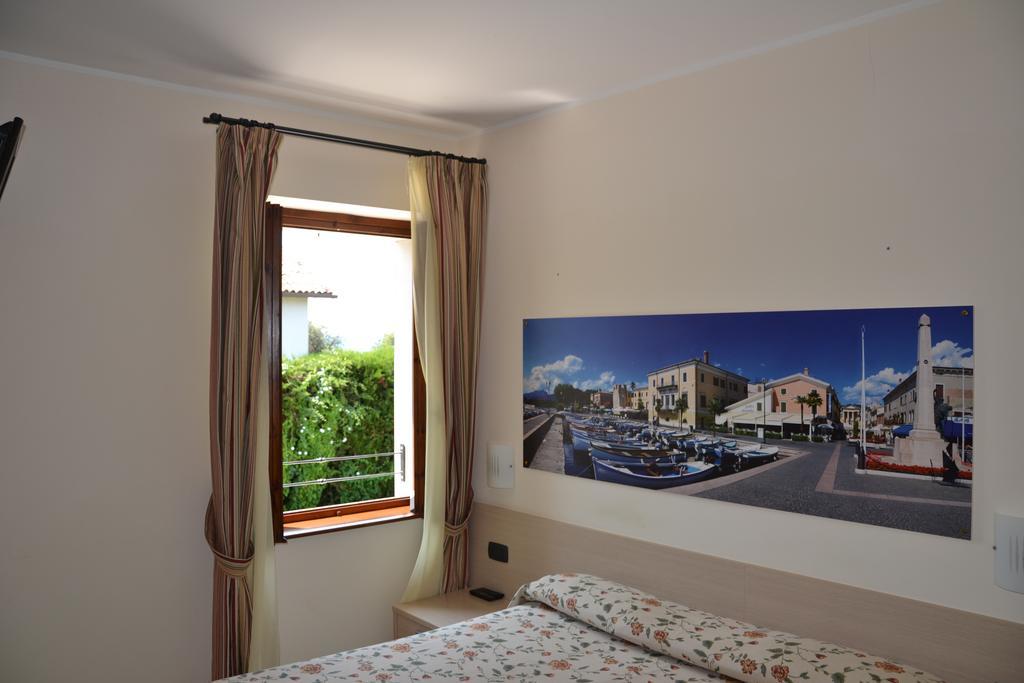 Locanda Le Palafitte Bardolino Quarto foto